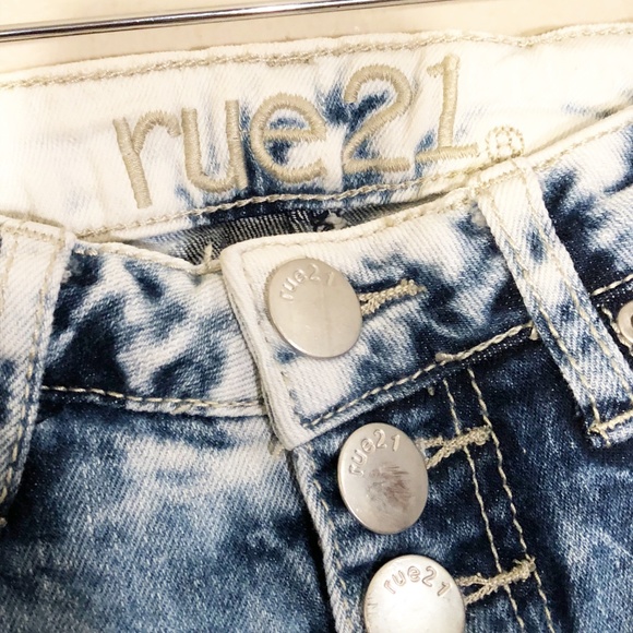 Rue 21 | Distressed Light Wash Denim | 3/4 - Picture 2 of 3